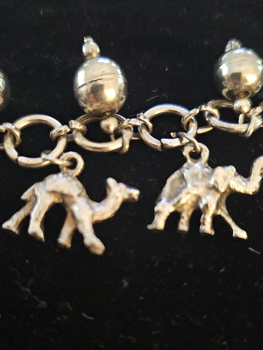 Unbranded Vintage Style Animal Charm Bracelet Women Sz 7.5 Silver Elephant Camel
